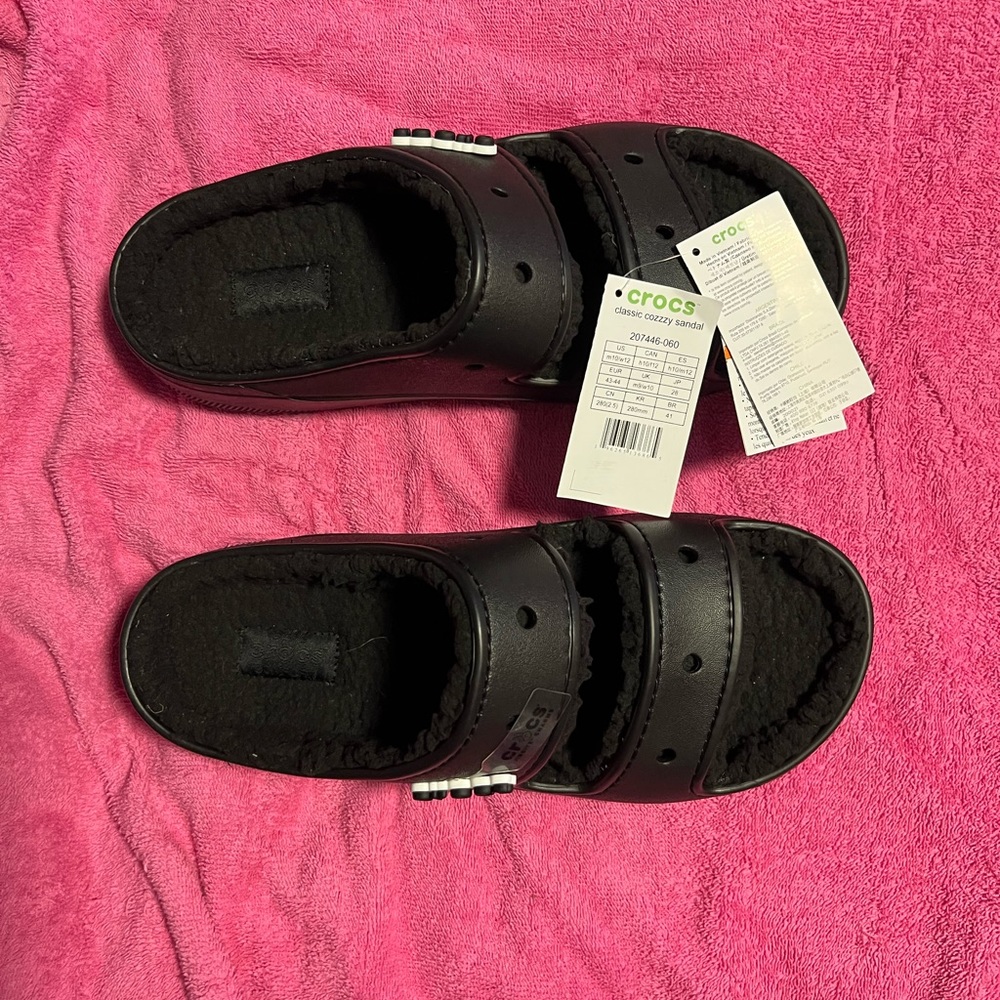 Crocs Classic Cozzzy Sandal